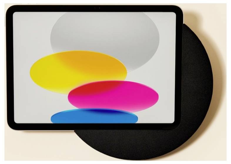 Tablet-Bildschirm mit drei sich überlappenden farbigen Ovalen – gelb, rosa und blau – mit einem großen grauen Oval darüber, vor einem beigen Hintergrund und schwarzer kreisförmiger Rückseite.