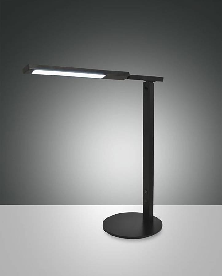 Moderne schwarze Schreibtischlampe mit einer rechteckigen LED-Lichtleiste auf rundem Sockel.