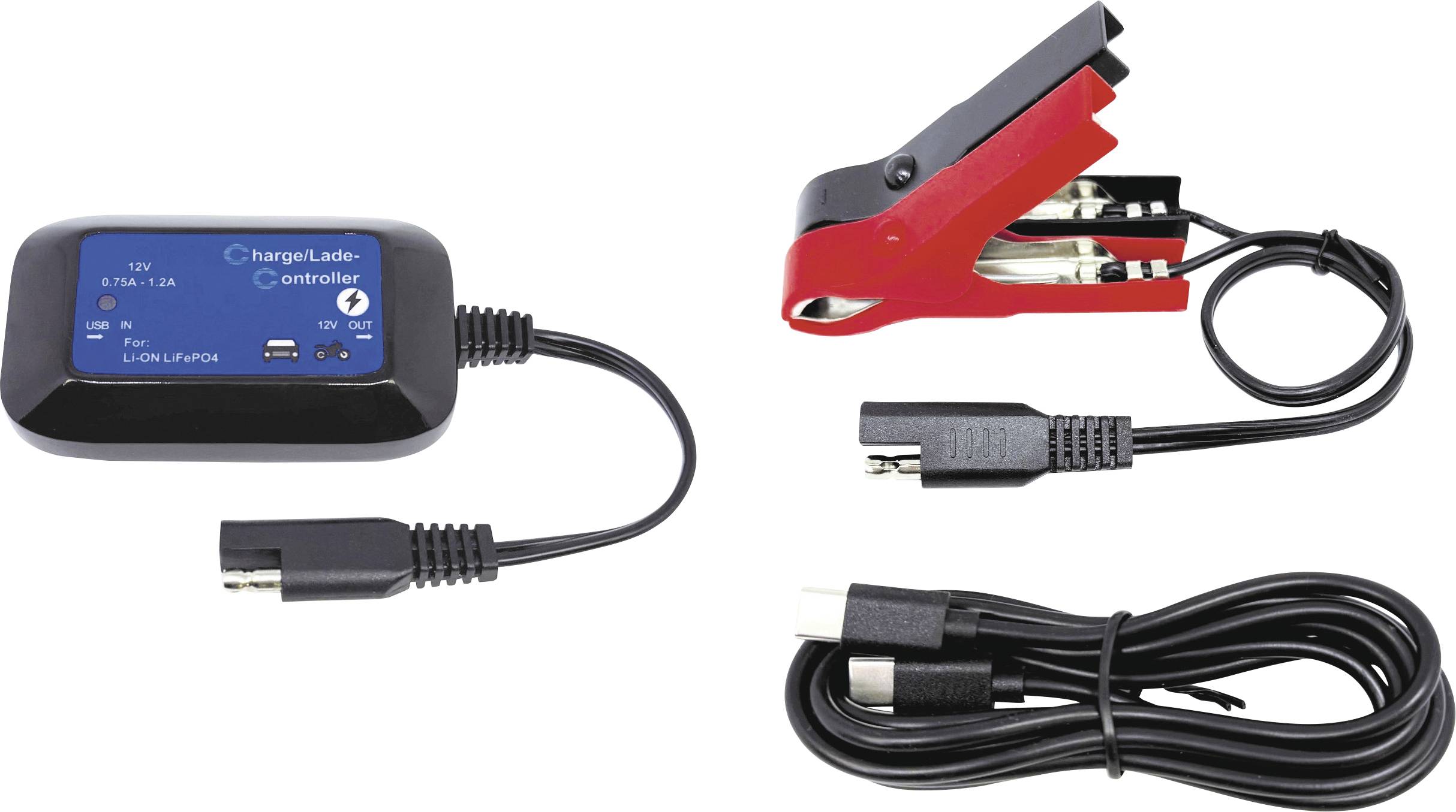 Ladegerätset mit einem Charge-Lade-Regler, roten und schwarzen Klemmkabeln, Verbindungskabel und einem gewickelten Stromkabel auf weißem Hintergrund.