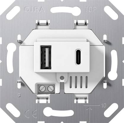 USB-Wandsteckdosenmodul mit einem USB-A-Anschluss und einem USB-C-Anschluss auf einer silbernen Gira-Montageplatte.