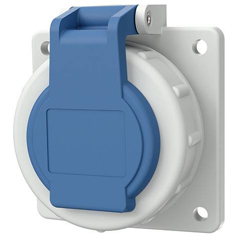 Blauer Industriestromstecker mit Schutzkappe, auf einer weißen Wandplatte montiert, mit einem hochklappbaren Schutzdeckel, der über der Steckdose geschlossen ist.