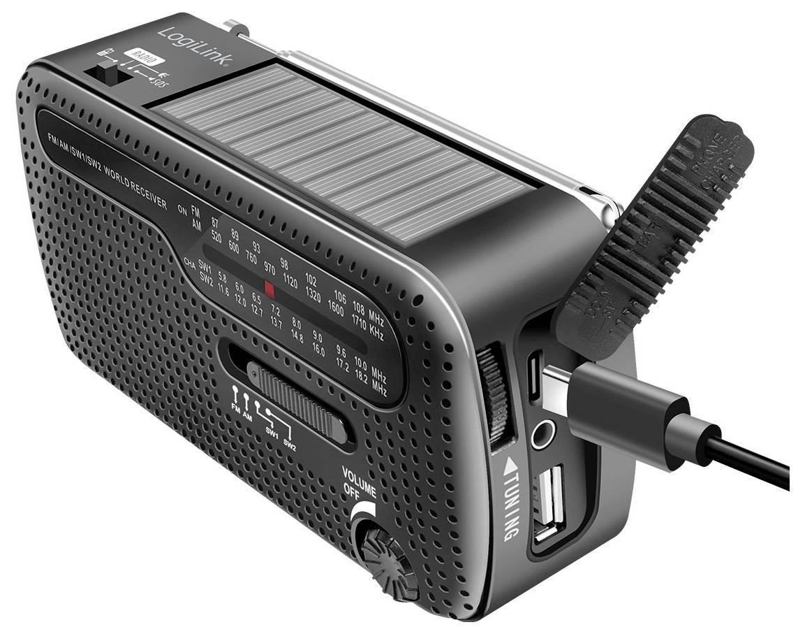 Schwarzes tragbares NotfallradioLogILink mit Solarpanel, Handkurbel, Antenne, Lautsprecher, USB-Anschluss und angeschlossenem Ladekabel.