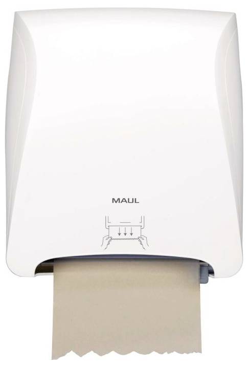 Weißer an der Wand montierter Papierhandtuchspender mit einem teilweise entnommenem Handtuch und MAUL-Logo auf der Vorderseite.