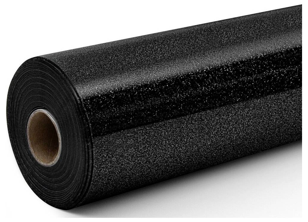 Eine Rolle aus schwarzem strukturiertem Material mit Pappkern, gezeigt auf weißem Hintergrund.