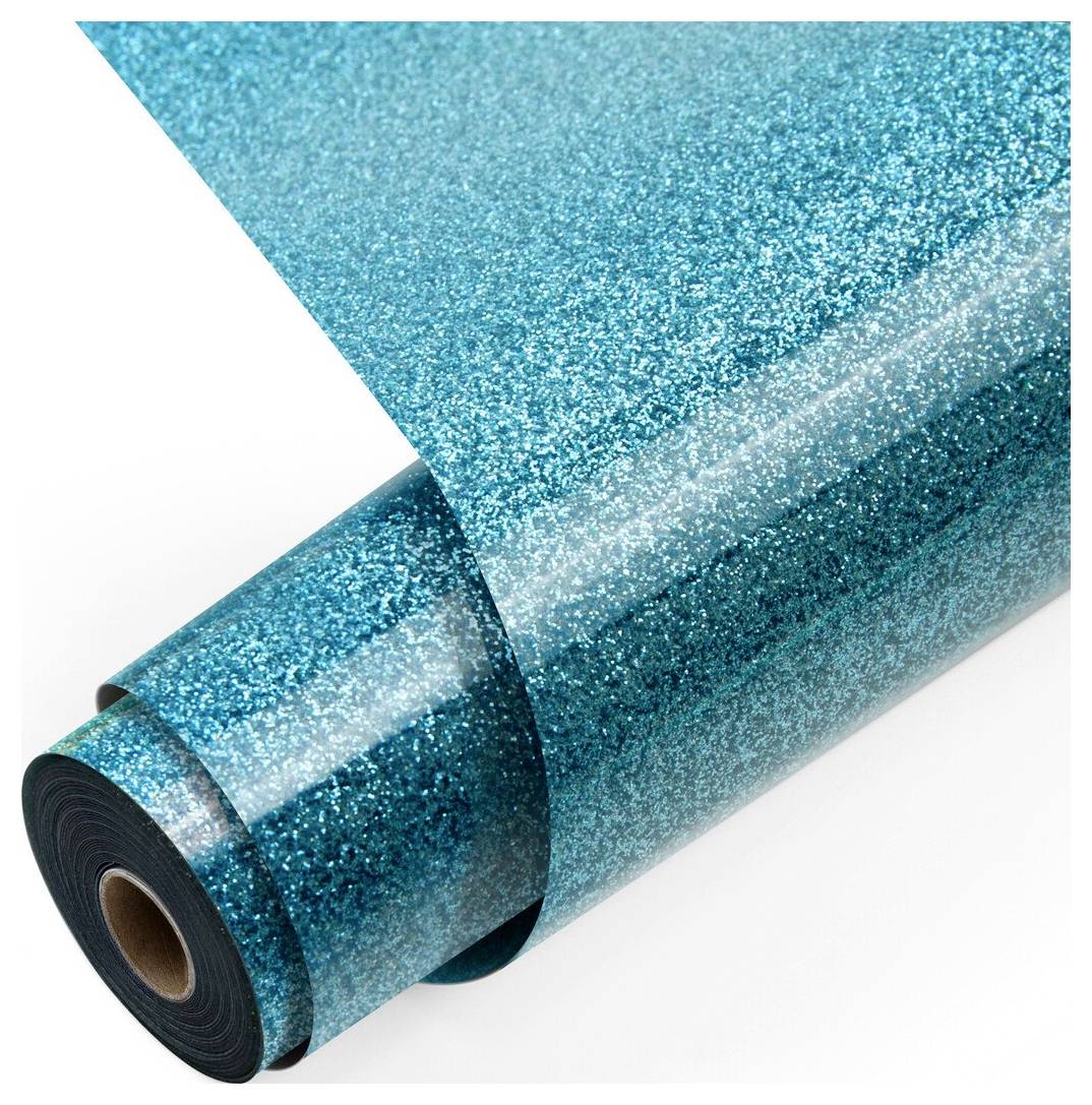 Rolle aus türkisfarbenem Glitter-Bastelvinyl auf weißem Hintergrund