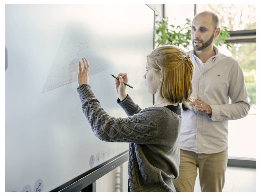 Legamaster EVP-5500 EU Digital Signage Display EEK: C (A - G) 140cm 55 Zoll 3840 x 2160 Pixel 18/7