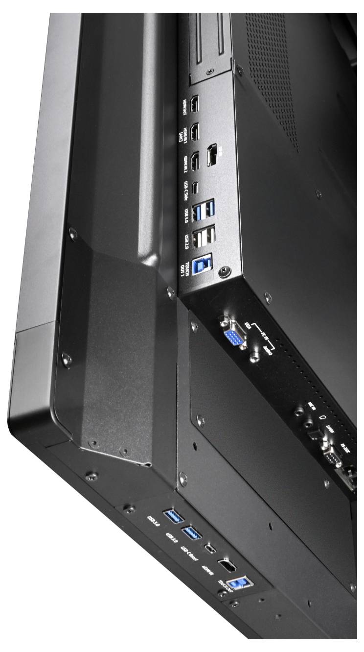 Rück- und Seitenansicht eines schwarzen Monitors oder Fernsehers mit Eingangsbuchsen, einschließlich USB-, HDMI- und VGA-Anschlüssen.