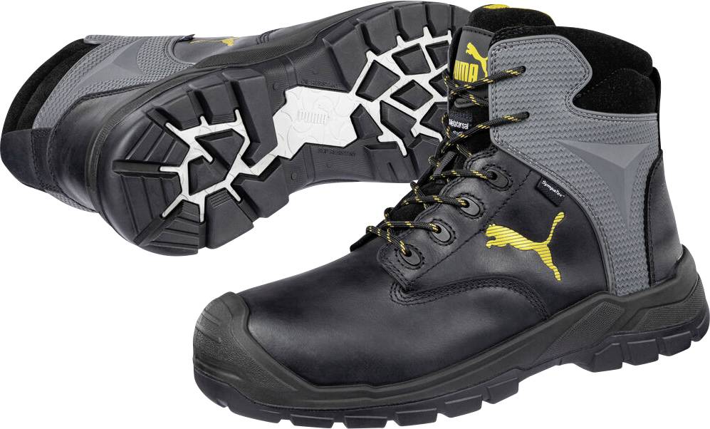 Paar schwarze und graue Puma-Sicherheitsarbeitsstiefel mit gelbem Logo, von der Seite und der Sohle gezeigt, um das robuste Profil und die Knöchelstütze hervorzuheben.