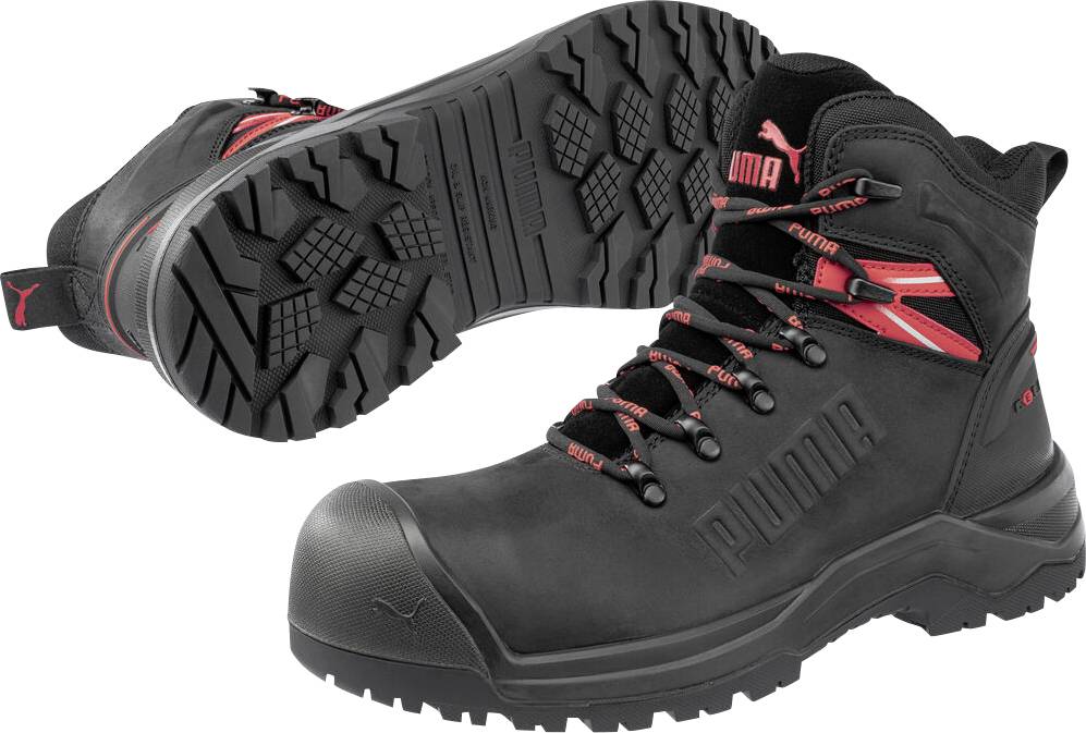 Schwarze Puma-Arbeitsschuhe mit hohem Schaft und roten Akzenten, von der Seite und Sohle gezeigt, mit robustem Profil und Stahlkappe-Schutzdesign.