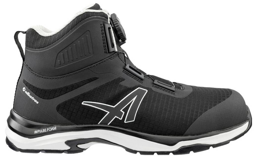Schwarzer Sporttrailschuh mit Knöchelstütze, weißer Sohle und großem stilisiertem 'A'-Logo an der Seite.