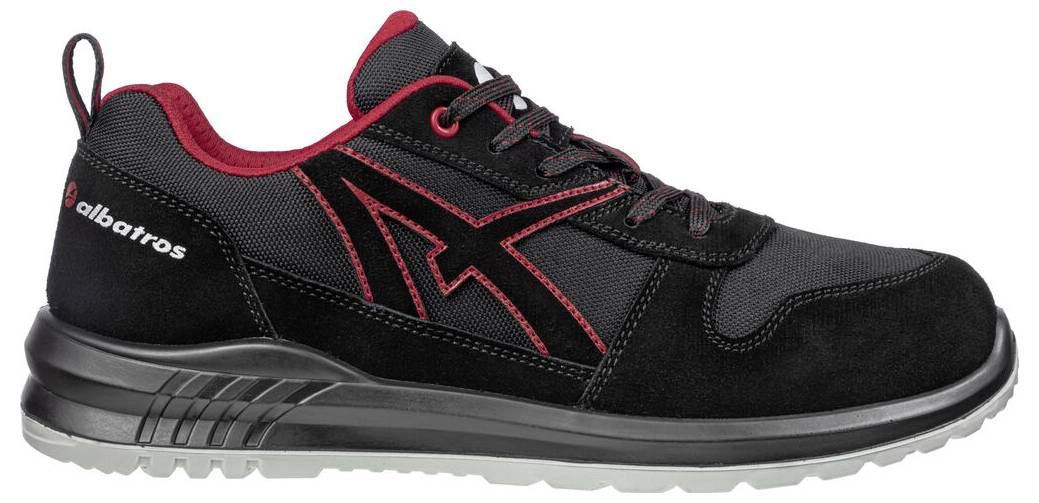 Schwarzer und roter flacher Sicherheits-Sneaker mit 