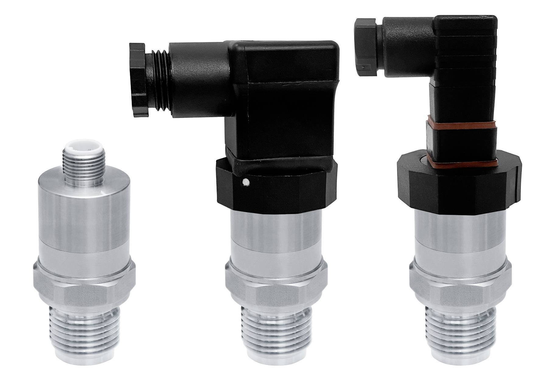 Drei industrielle Druckaufnehmer/Adapter aus Metall werden gezeigt, zwei mit schwarzen Winkelsteckern und eine schlichte silberne Armatur, freigestellt auf weißem Hintergrund.