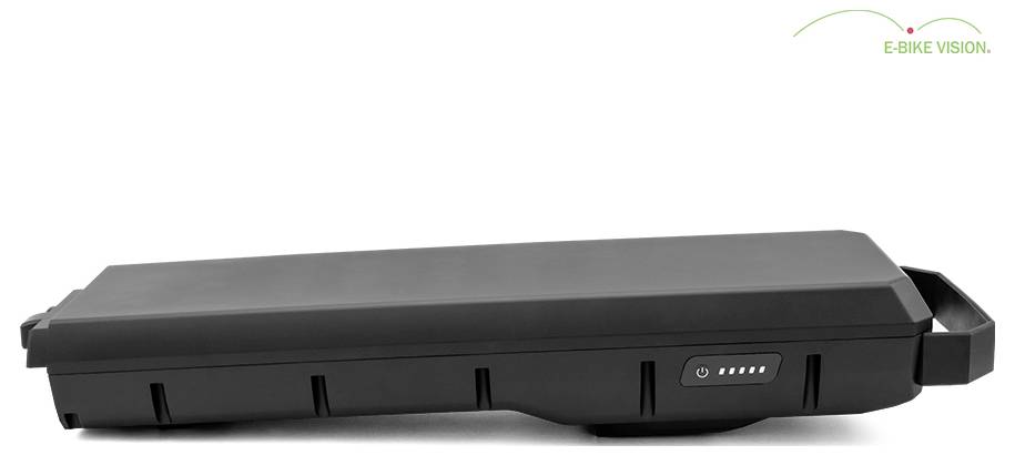 Schwarzes rechteckiges E-Bike-Batteriepaket mit seitlichem Stromanzeiger und Griff, dargestellt auf weißem Hintergrund mit dem Logo „E-BIKE VISION