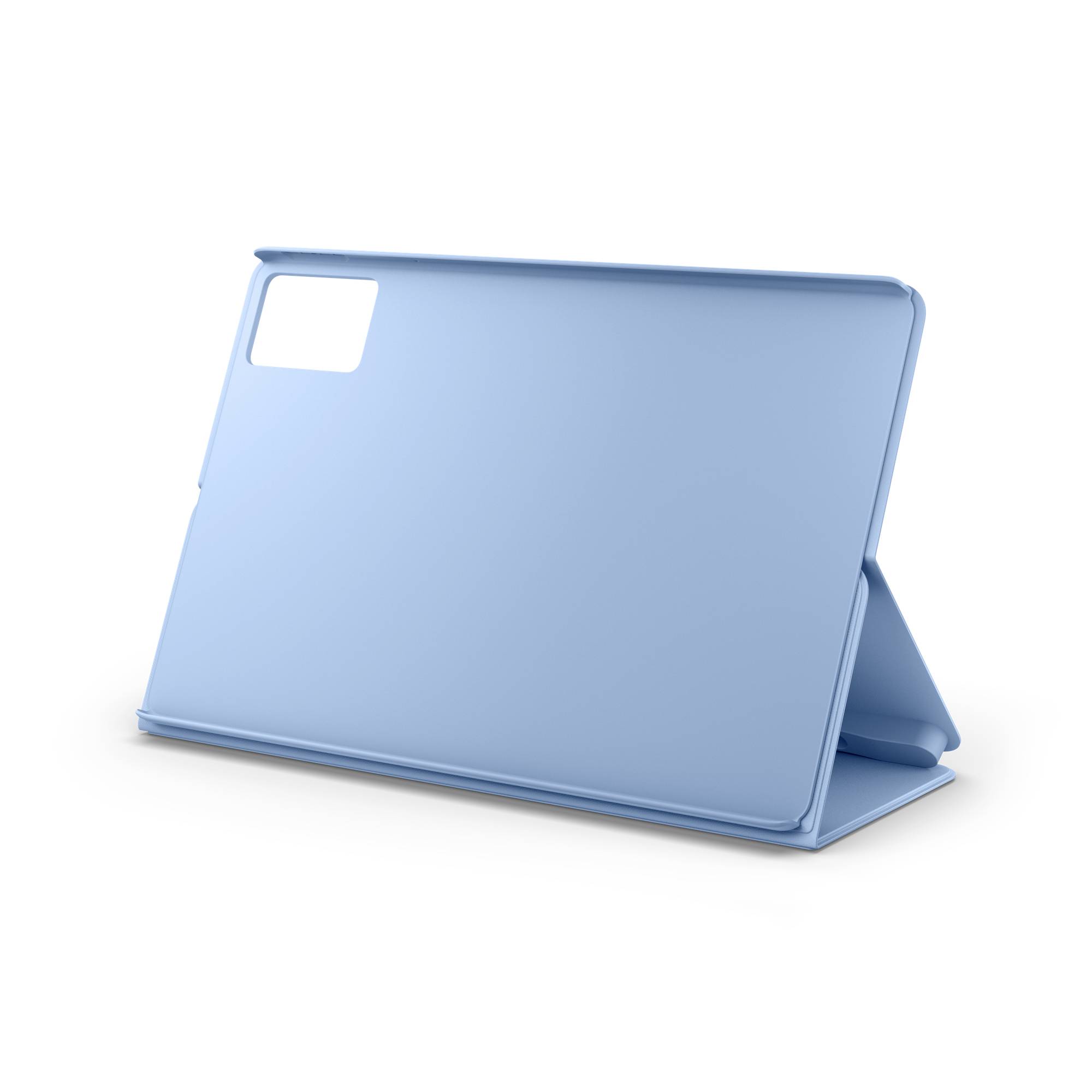 Hellblaue Tablet-Schutzhülle mit Aussparung für die Kamera, aufgestellt im Ständermodus auf weißem Hintergrund.