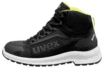 Schwarzer hoher Athletic-Arbeitsstiefel mit weißer Sohle und neongelben Akzenten, Seitenansicht auf weißem Hintergrund.