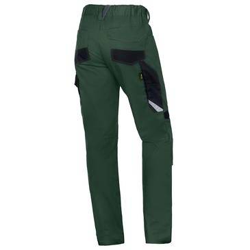 Grüne Cargohose mit schwarzen verstärkten Taschen und seitlichen Akzenten, gezeigt auf weißem Hintergrund.