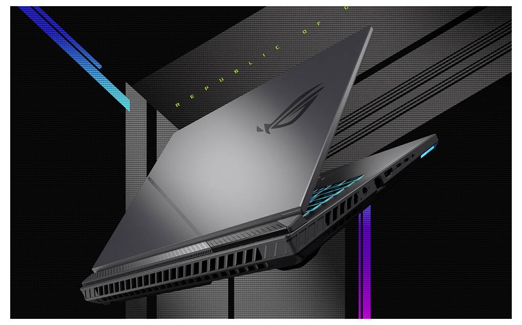 Ein geschlossener ROG Gaming-Laptop in schräger Öffnungsposition, der das leuchtende Republic of Gamers Logo und beleuchtete Kühlungsschlitze vor einem dunklen futuristischen Hintergrund zeigt.