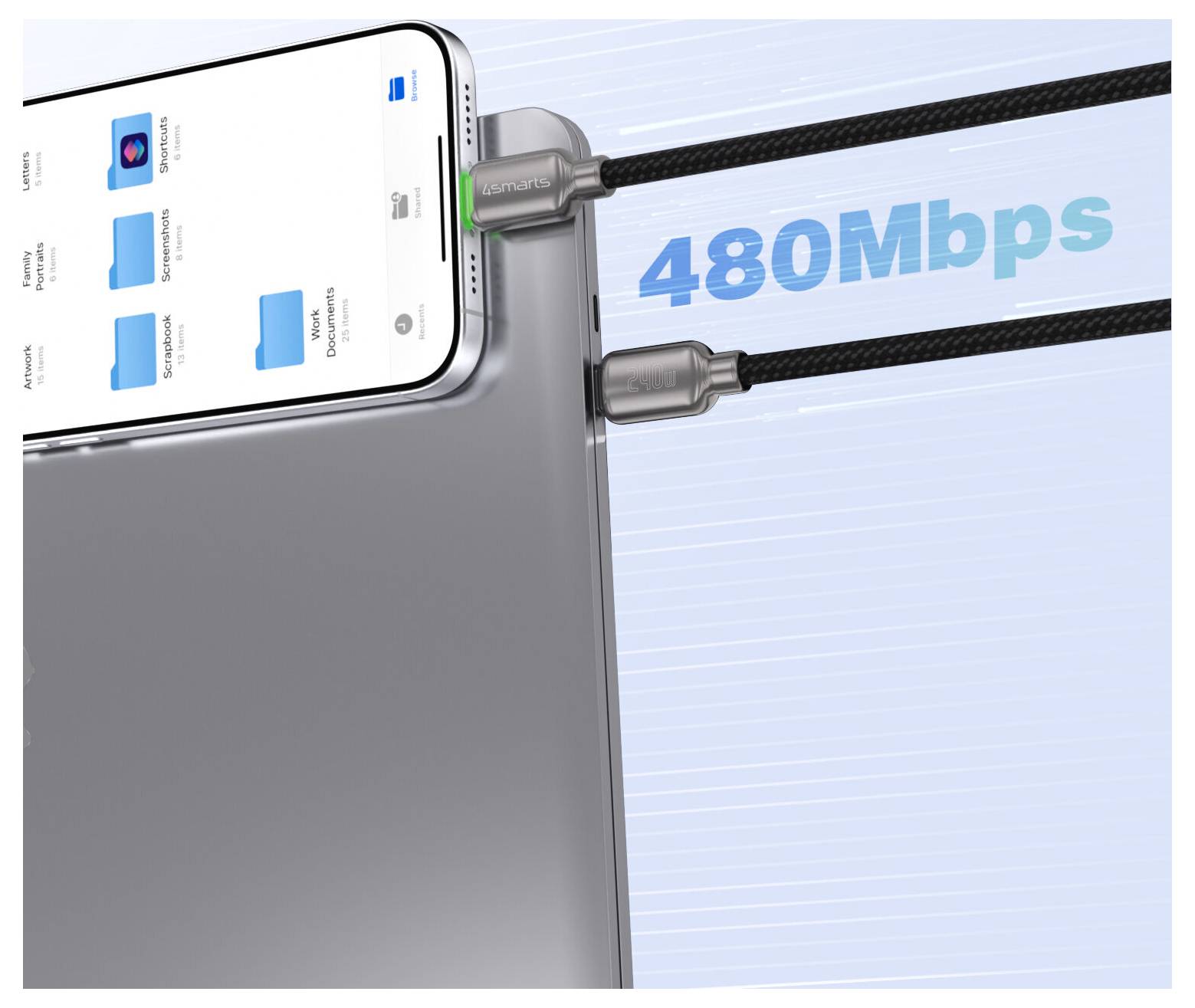 Smartphone verbunden mit einer Powerbank durch zwei Kabel, wobei „480 Mbps