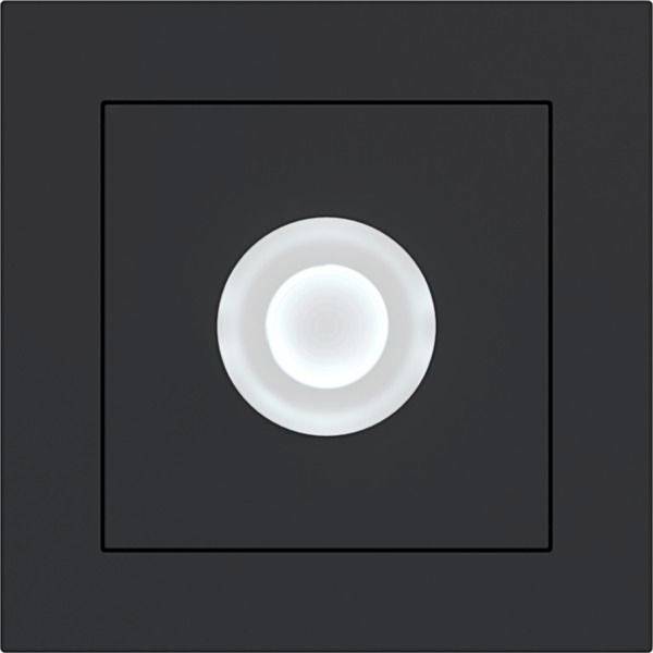 Dunkle quadratische Wandschalterblende mit zentrierter weißer runder Taste oder Lichtschalter.