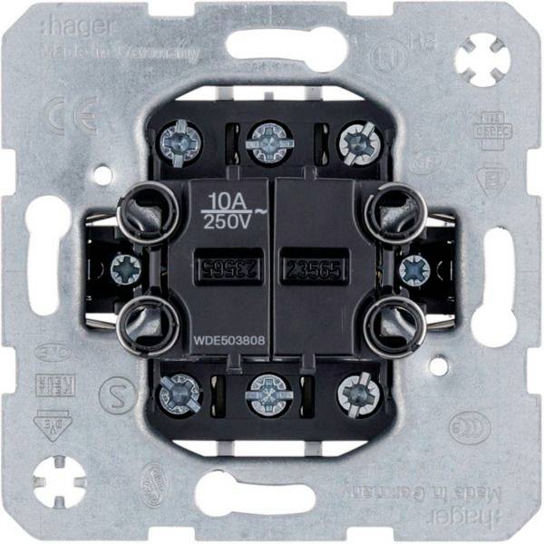 Rückansicht eines Hager-Elektrowandschalter-Mechanismus mit der Kennzeichnung „10A 250V
