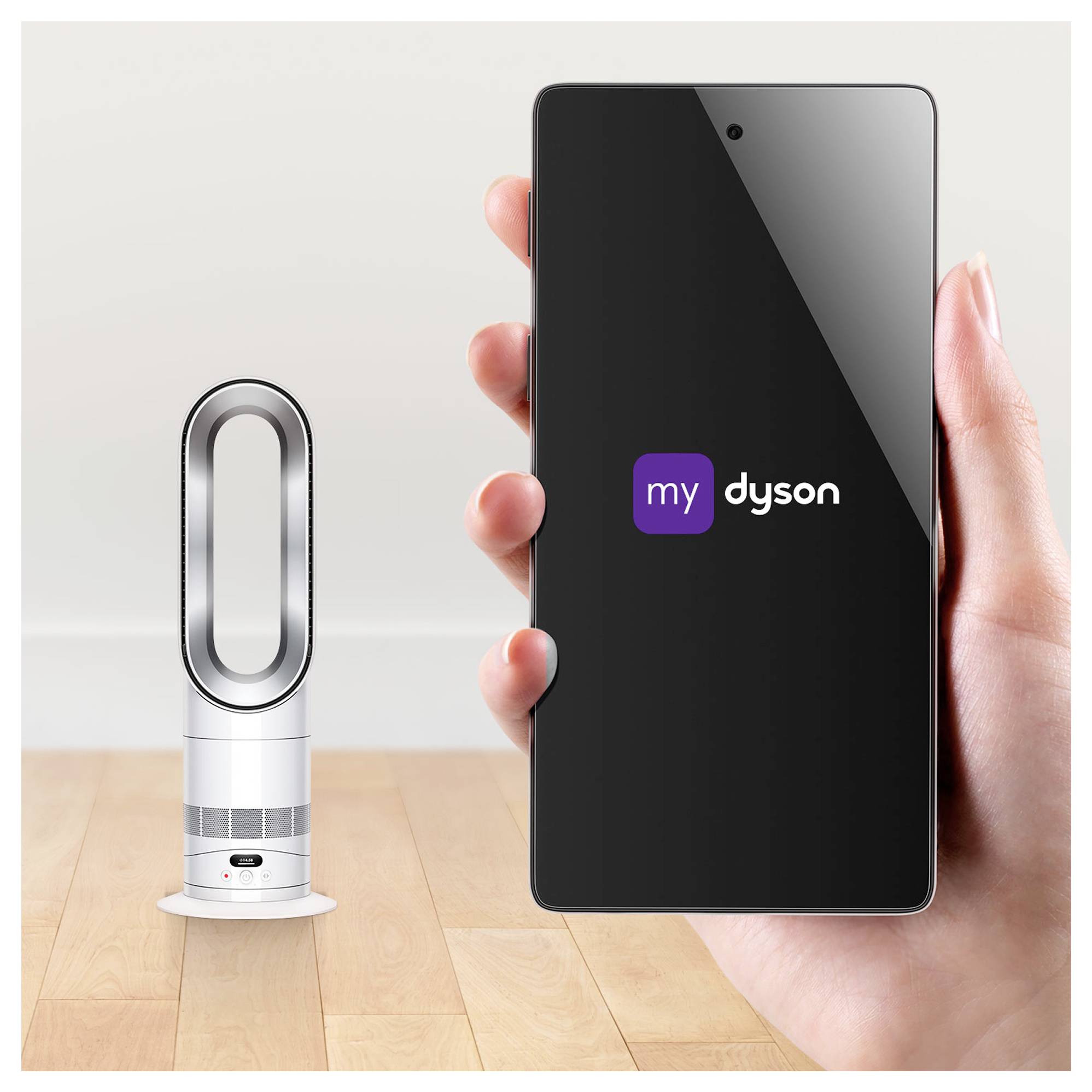Hand hält ein Smartphone, das die „My Dyson