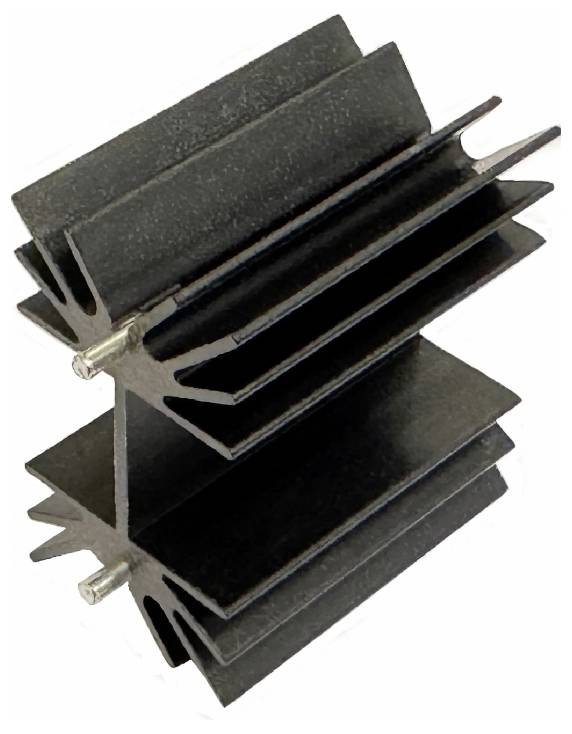 Schwarzer Kühlkörper mit Rippen und zwei montierten Komponenten, wird zur Wärmeableitung von elektronischen Bauteilen verwendet.