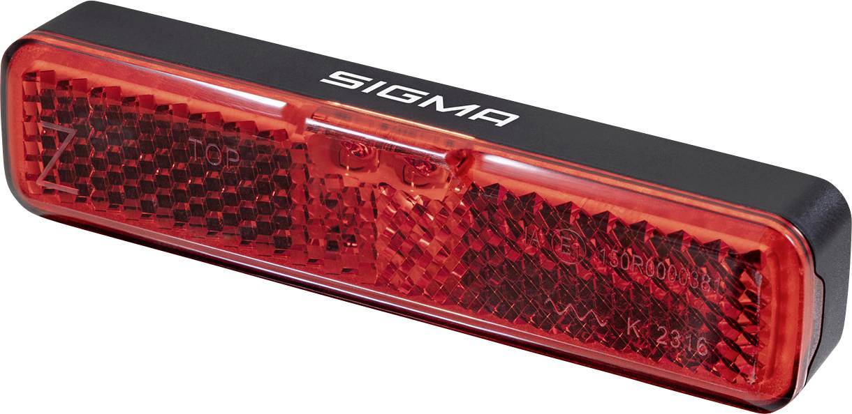 Rotes Sigma-Fahrradrücklicht mit langem rechteckigem rotem Objektiv und schwarzem Gehäuse, gezeigt auf weißem Hintergrund.