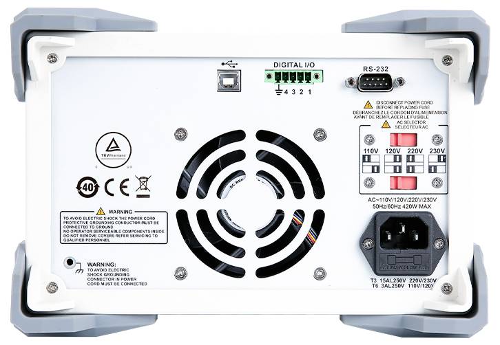 Rückansicht eines Labornetzteils mit Kühlventilator, AC-Eingang, digitalen Ein-/Ausgängen und RS-232-Anschlüssen sowie Spannungswählschaltern.