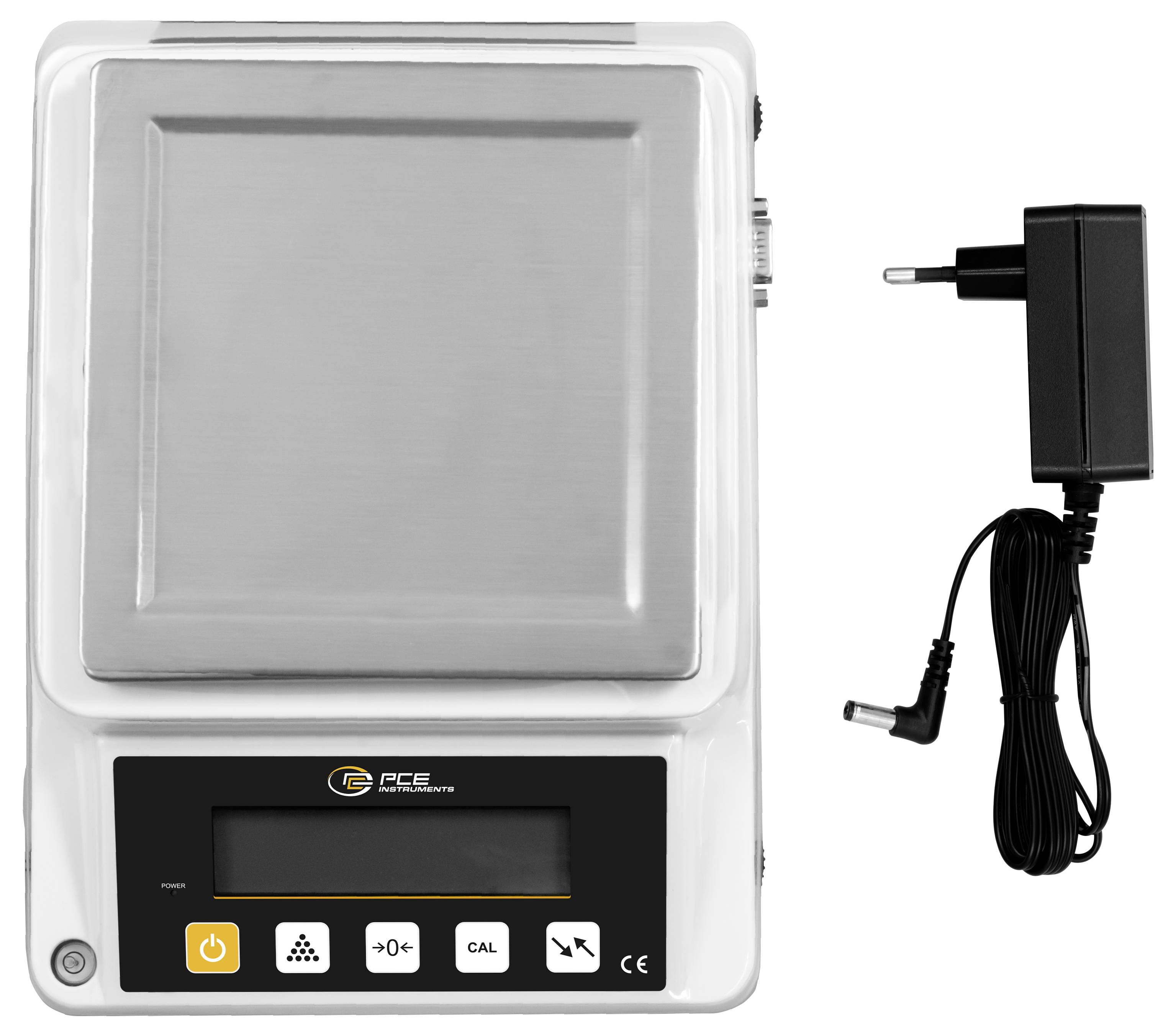 Digitale Laborwaage mit Edelstahl-Wägschale und Bedienfeld, rechts mit Stromadapter dargestellt.