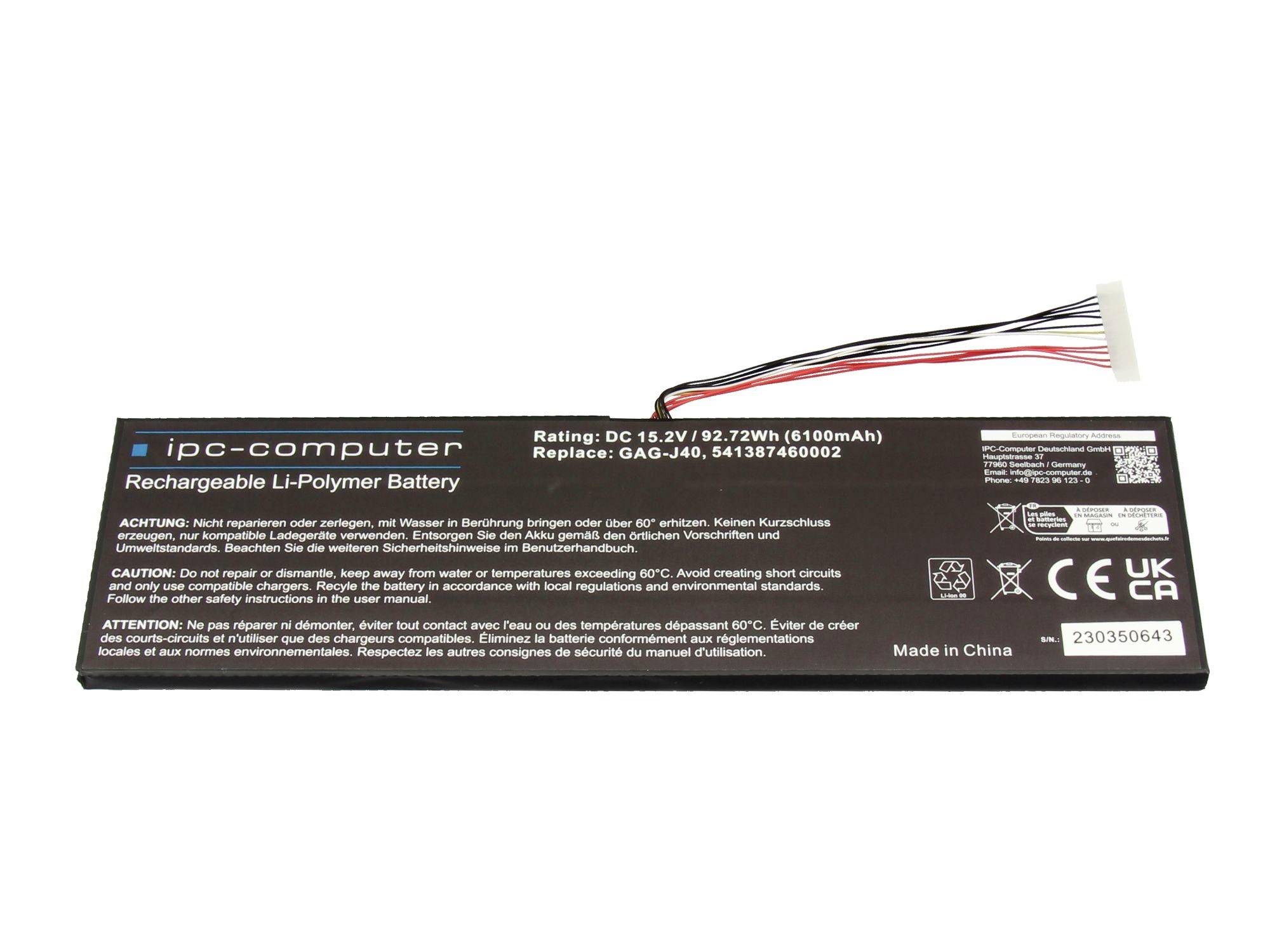 Schwarzer IPC-Computer wiederaufladbarer Li-Polymer-Akkupack mit angebrachtem weißem Stecker und gedruckten Spezifikationen auf dem Etikett.