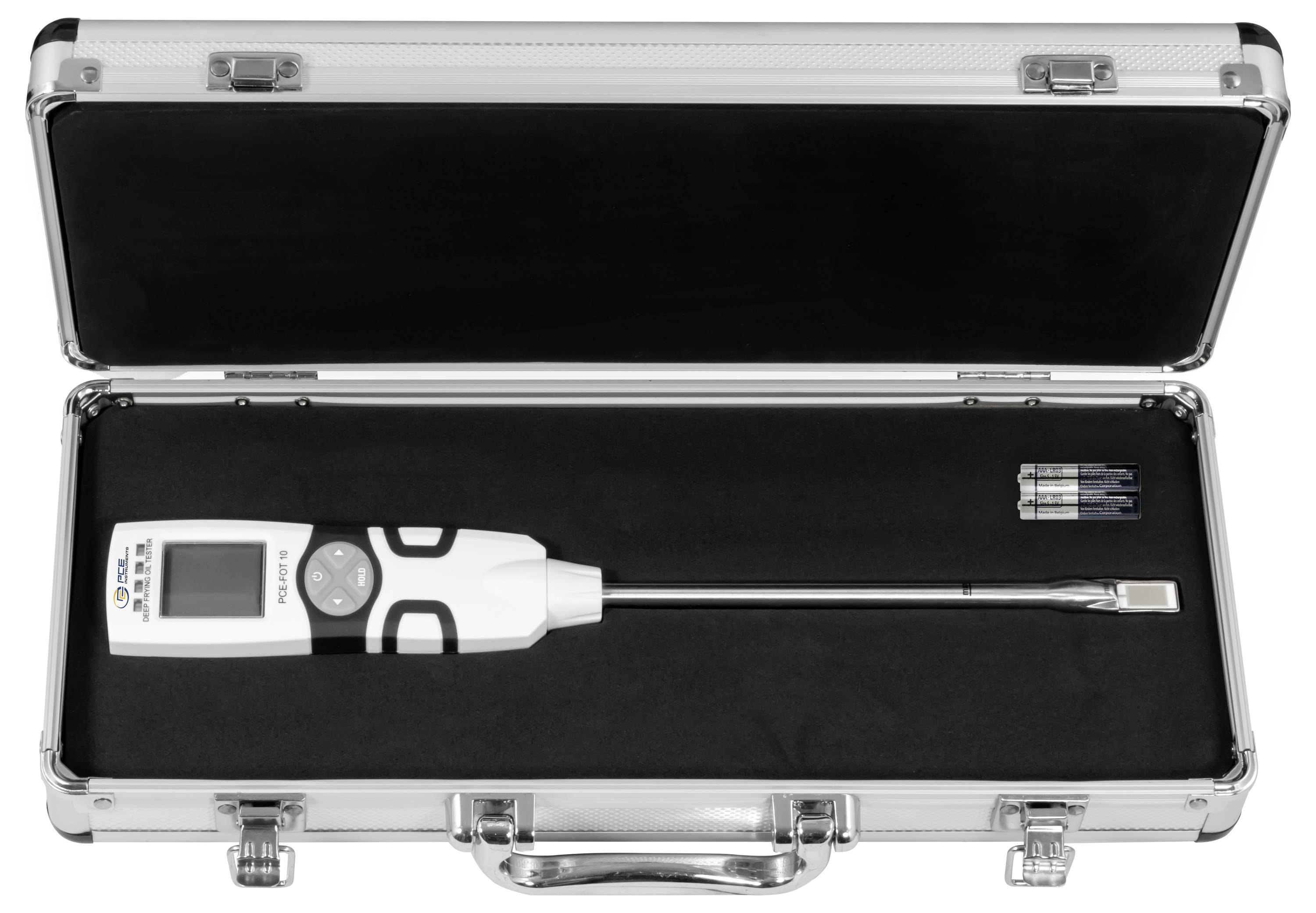 Digitales Elektro-Drehmomentschlüssel in einem robusten Transportkoffer mit zwei Batteriesätzen und Schaumstoff-Innenausstattung.