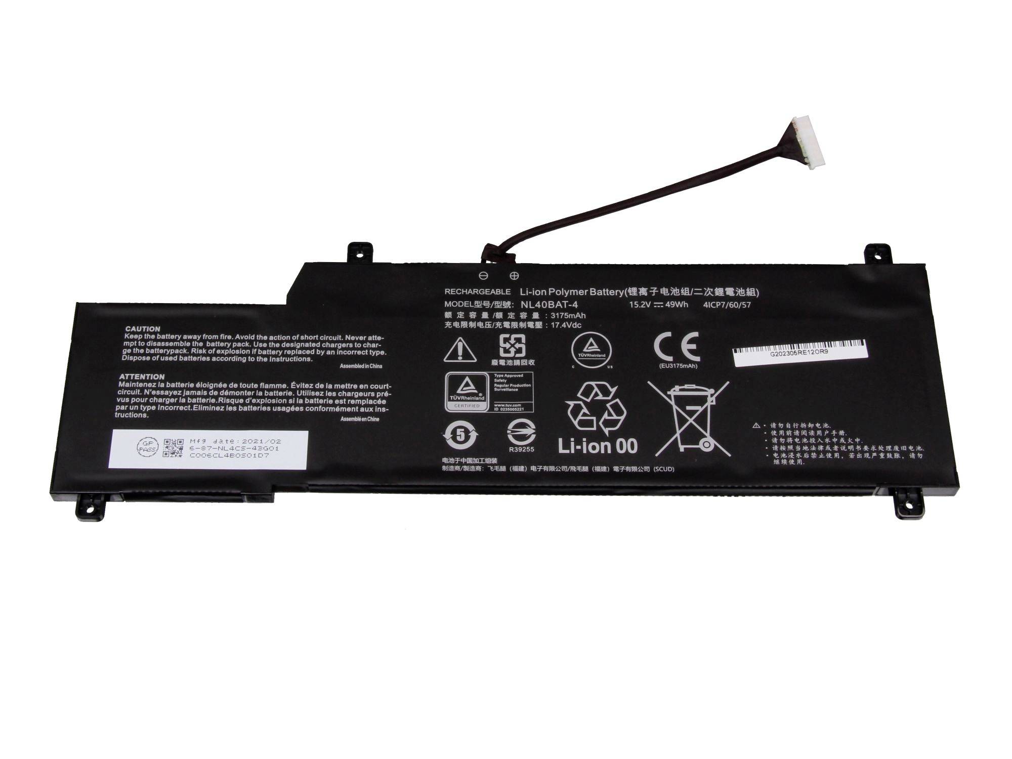 Schwarzer Laptop-Ersatz-Lithium-Ionen-Akku mit angebrachtem Kabel und Stecker, auf weißem Hintergrund dargestellt.