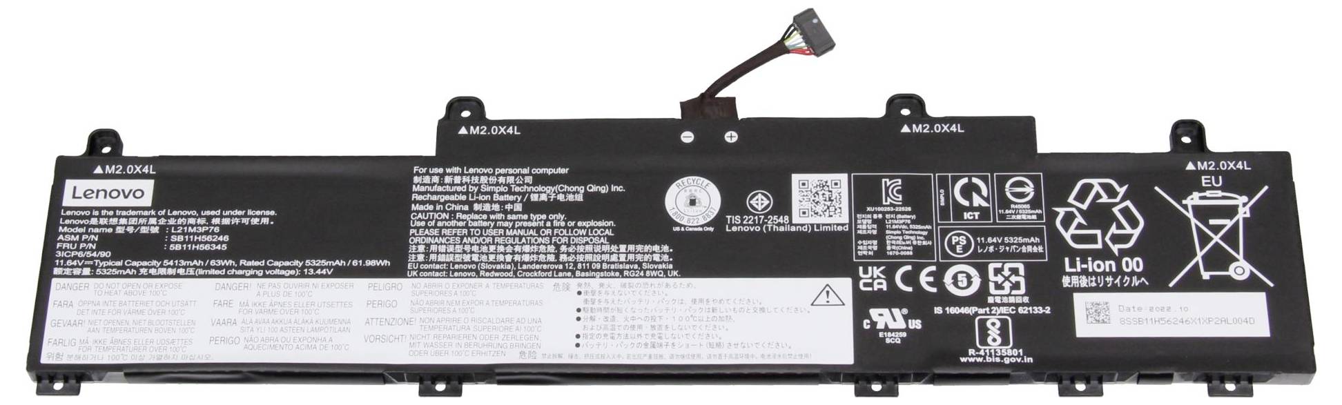 Lenovo Laptop-Akkupack mit sichtbaren Etiketten, Sicherheitssymbolen und Recycling-Symbol auf weißem Hintergrund.