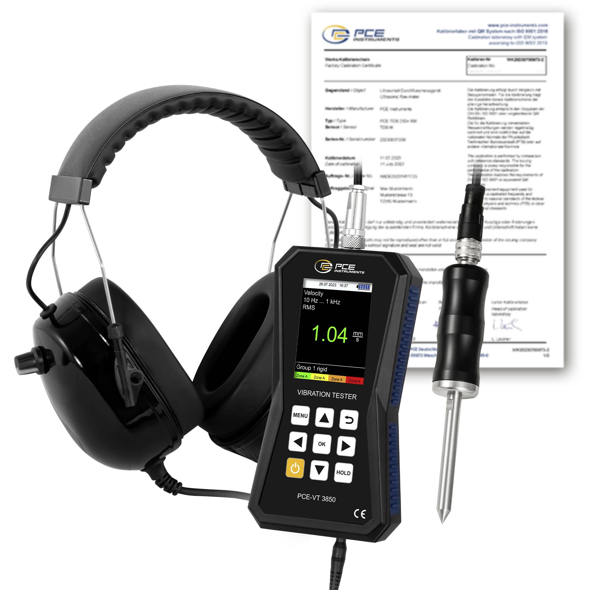 Vibrationstestset mit Over-Ear-Kopfhörern, tragbarem Messgerät, Sonde und dahinter angezeigtem Kalibrierzertifikat.