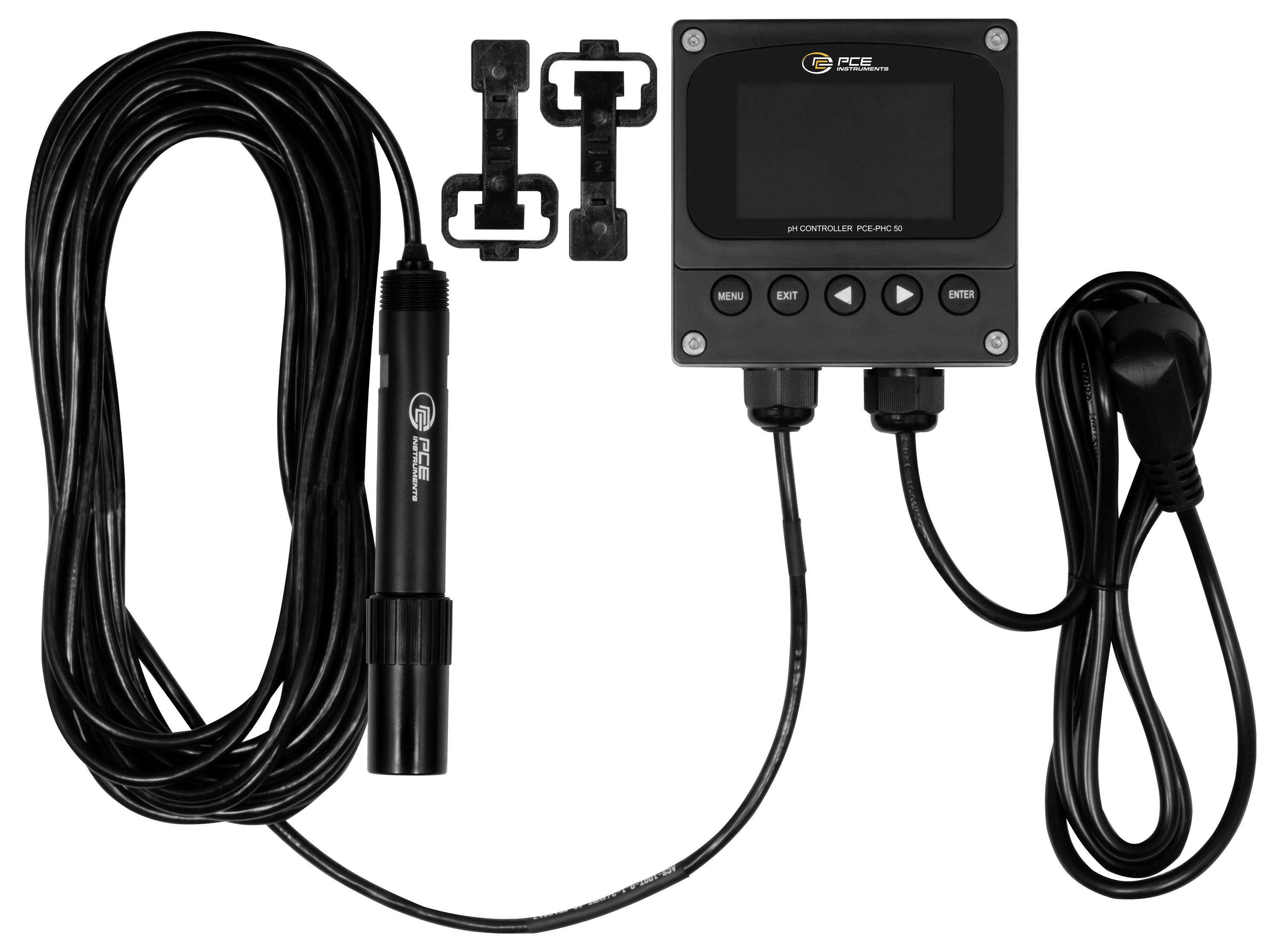 Elektronische Controlleranzeige mit angeschlossenen Kabeln, einer Sonde, Steckverbindern und einem Stromkabel, dargestellt als Produktset auf weißem Hintergrund.