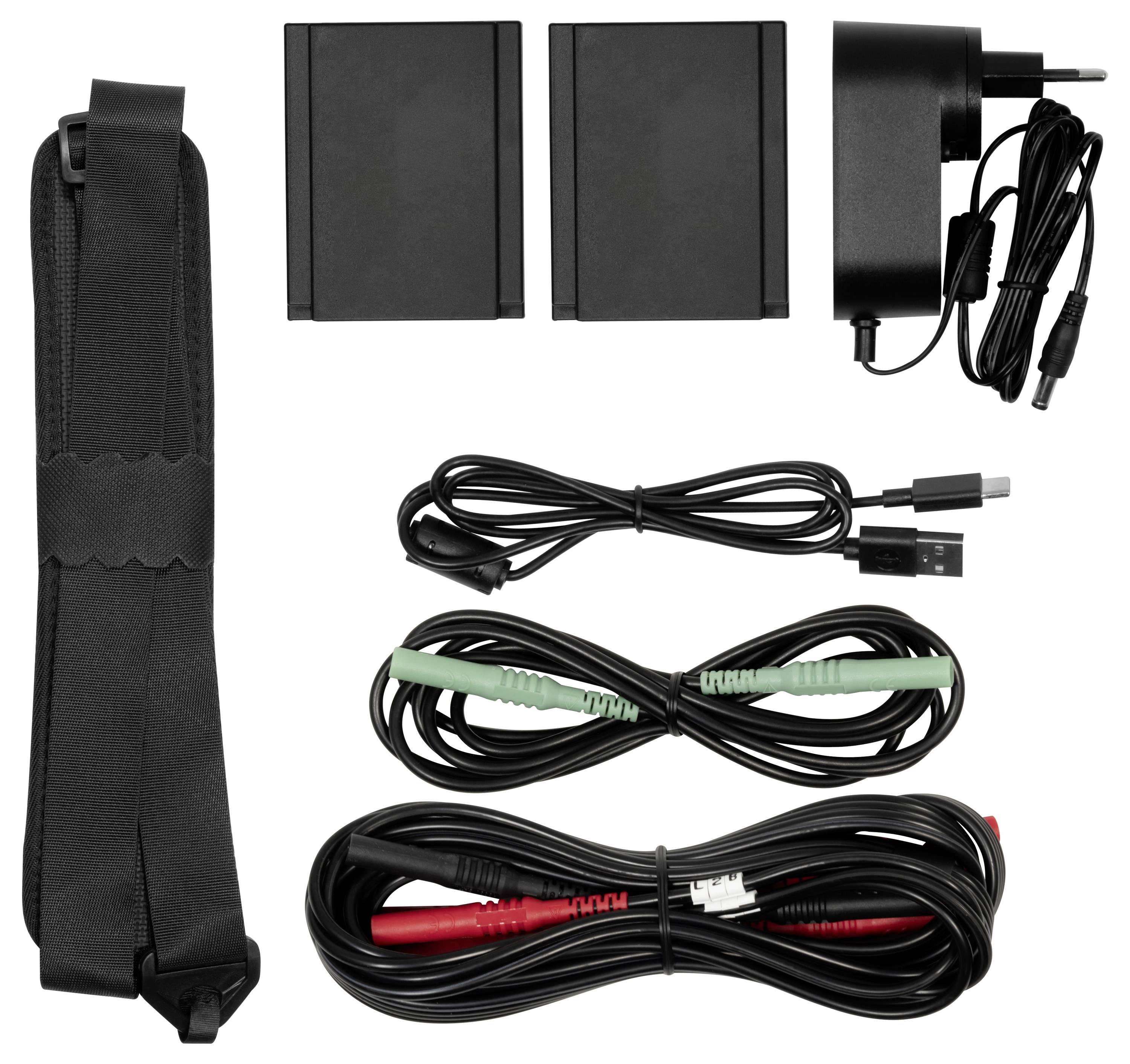 Elektronik-Zubehörset mit Trageband, Netzteil, zwei Akkupacks, USB-Kabel und zwei Prüfkabelsets auf weißem Hintergrund.