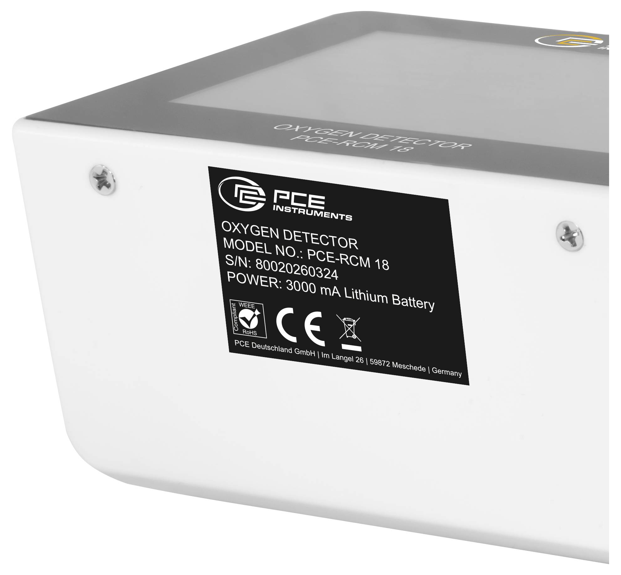 PCE Instruments Sauerstoffdetektor, Modell PCE-RCM 18, weißes rechteckiges Gerät mit einem schwarzen Produktetikett auf der Vorderseite.