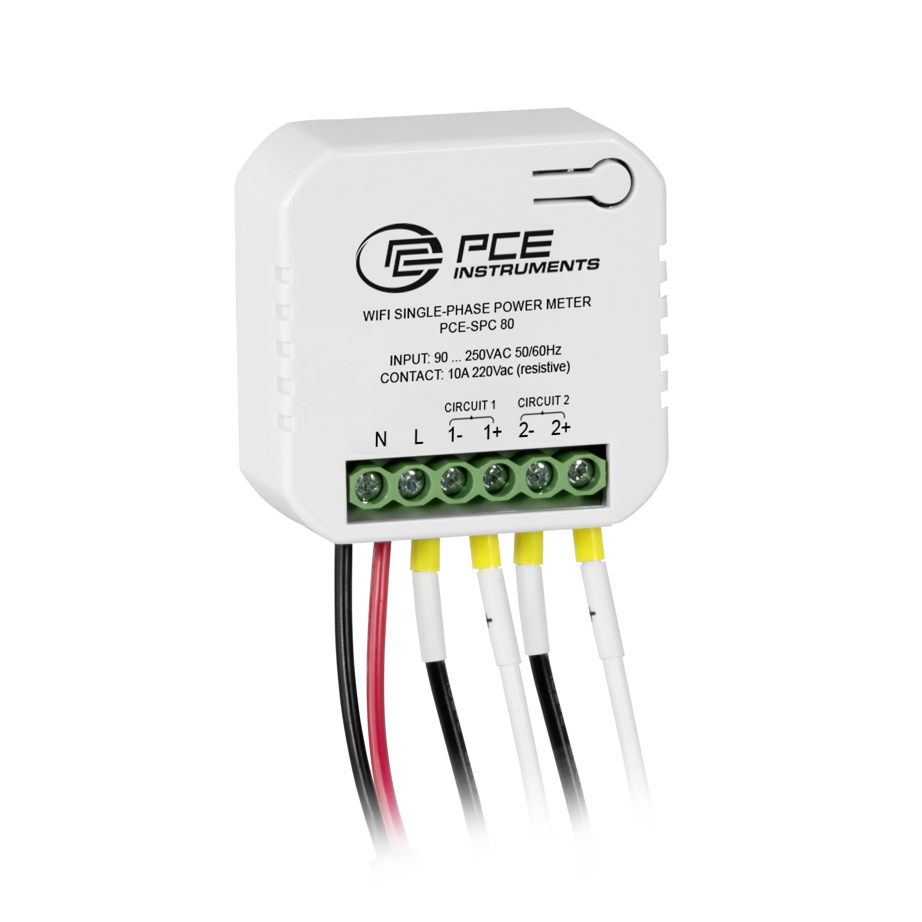 PCE Instruments WiFi Einphasen-Stromzähler mit sechs grünen Schraubklemmen und angeschlossenen schwarzen, roten und weißen Drähten.