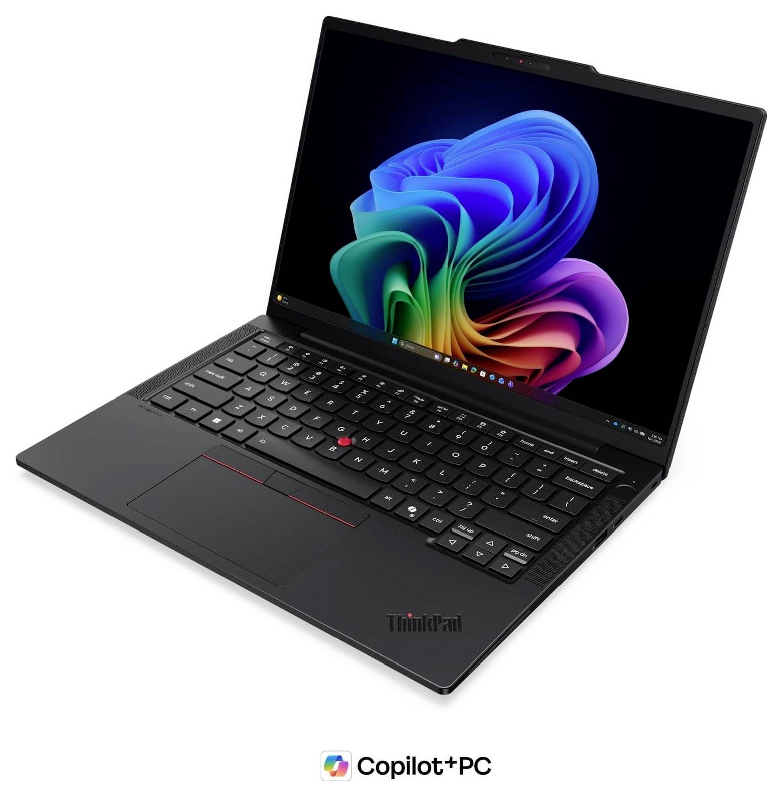 Schwarzer Lenovo ThinkPad-Laptop, aufgeklappt mit buntem Windows-Desktop auf dem Bildschirm und einem „Copilot+PC"-Logo darunter.