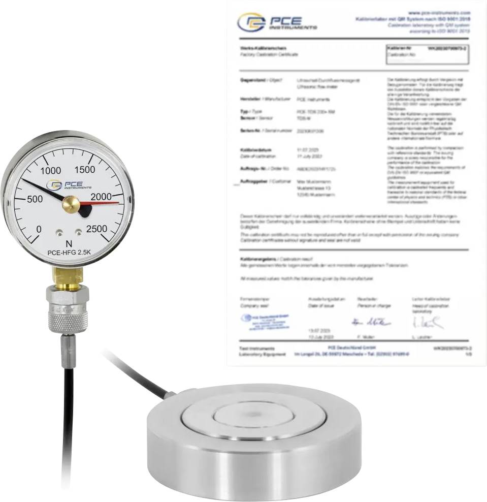 Druckmanometer angebracht an einem runden Wägesensor neben einem Kalibrierzertifikat, das ein PCE-Instrument-Setup zur Kraft- oder Druckmessung zeigt.
