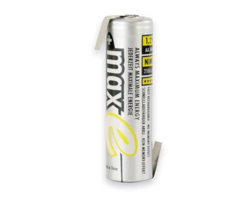 Eine silberne zylindrische Batterie mit der Marke 
