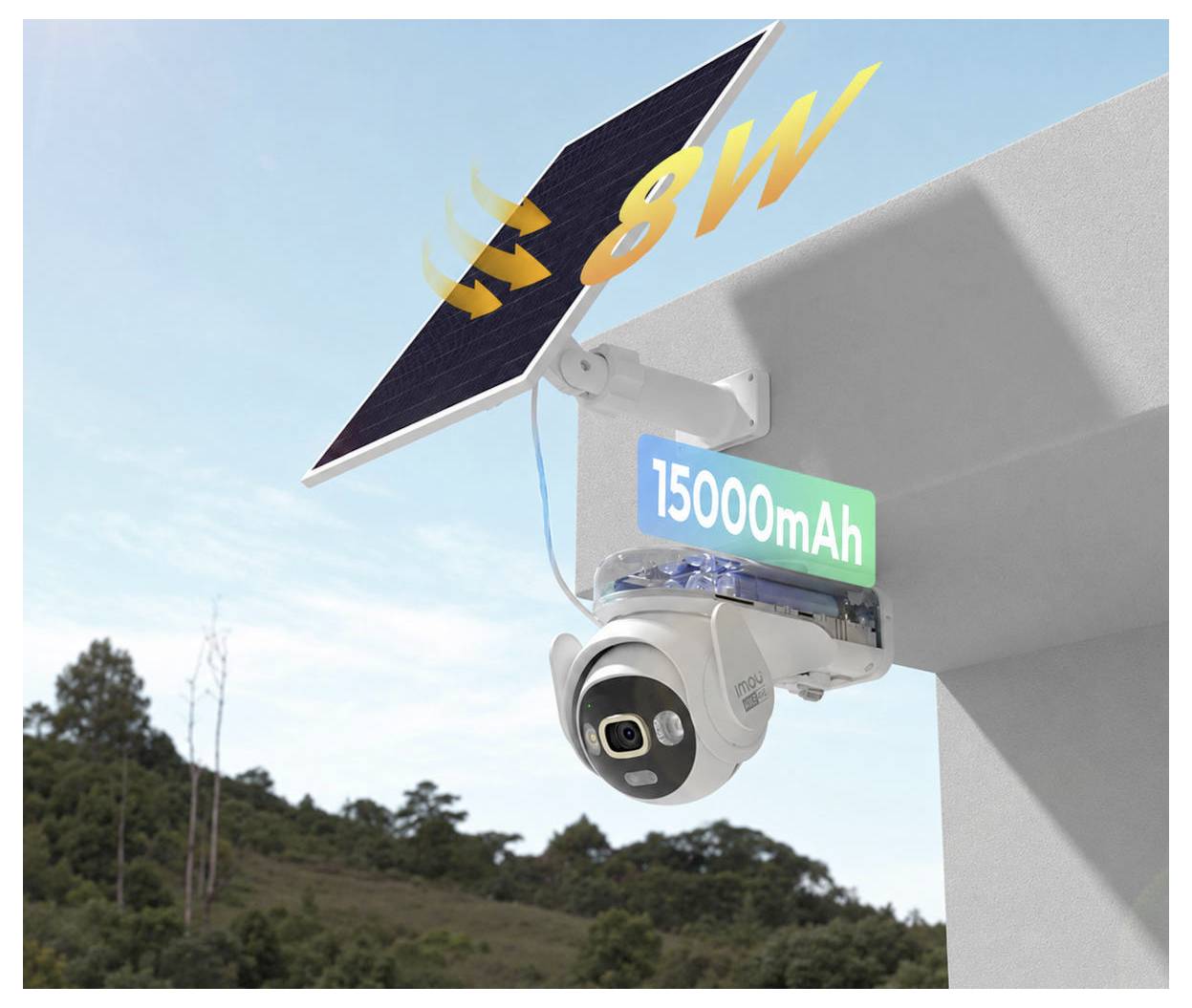 Solarbetriebene Überwachungskamera an der Hauswand mit 15000mAh-Akku und 8W-Panel.