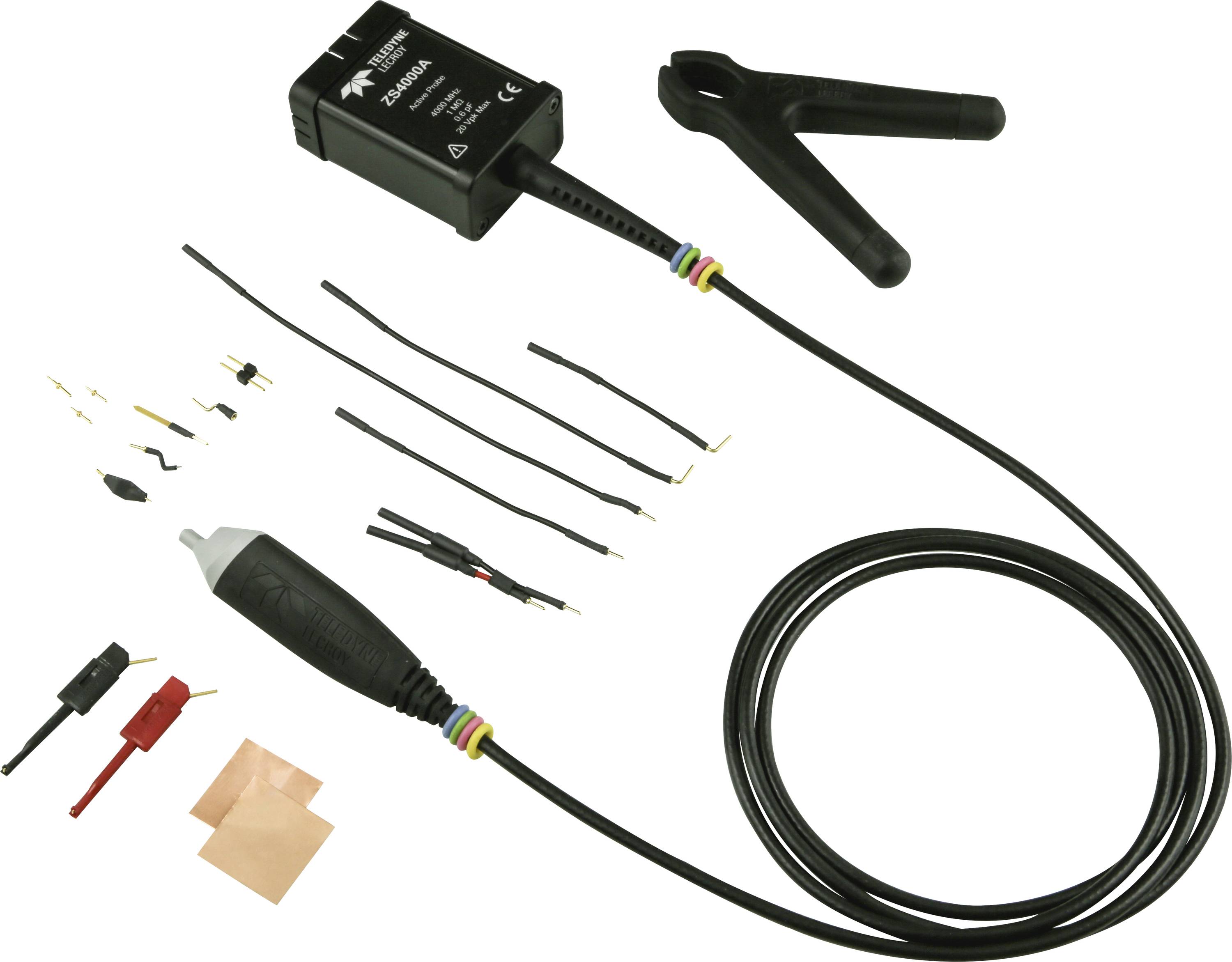 Elektronisches Messsonden-Set mit Sensor, Kabel, Klammern, kleinen Steckverbindern und Tragetasche auf weißem Hintergrund ausgelegt.