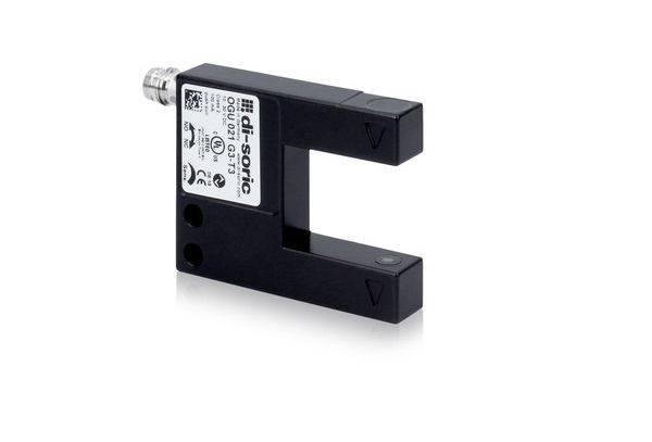 Schwarzer U-förmiger photoelektrischer Sensor mit Gewindeverbinder für Kabel und Etikett, auf weißem Hintergrund dargestellt.
