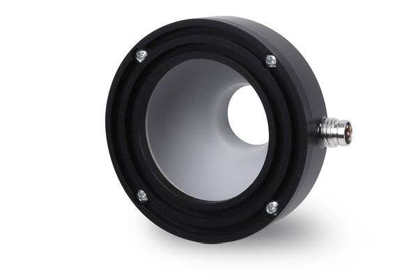Schwarzer kreisförmiger Metall-Kameraadapterring mit Gewindeseiten-Befestigung und vier sichtbaren Schrauben auf weißem Hintergrund
