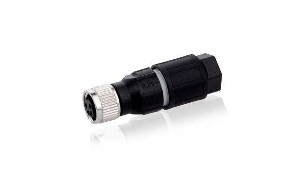 Schwarzer zylindrischer Kabelsteckeradapter mit metallisiertem Gewinde auf weißem Hintergrund.