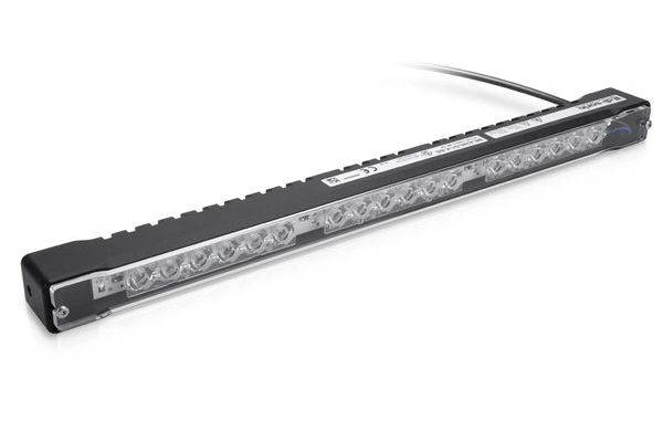 Schwarze LED-Leuchtenleiste mit langem transparentem Objektiv und angeschlossenem Stromkabel, vor weißem Hintergrund dargestellt.