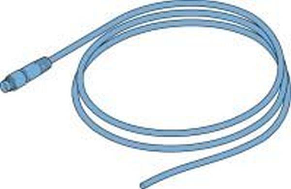 Aufgerolltes blaues Glasfaserkabel mit Stecker an einem Ende.