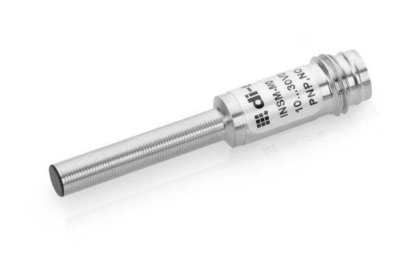 Zylindrischer Metalldrucksensor mit Gewindeloch und langer Sonde, gezeigt auf weißem Hintergrund.