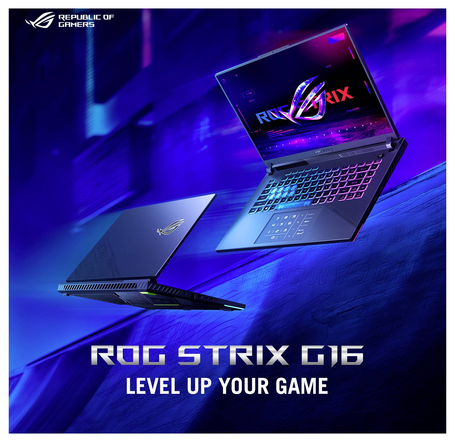 Werbebild von zwei ASUS Republic of Gamers Laptops, einer offen mit beleuchterter Tastatur, beschriftet mit „ROG STRIX G16